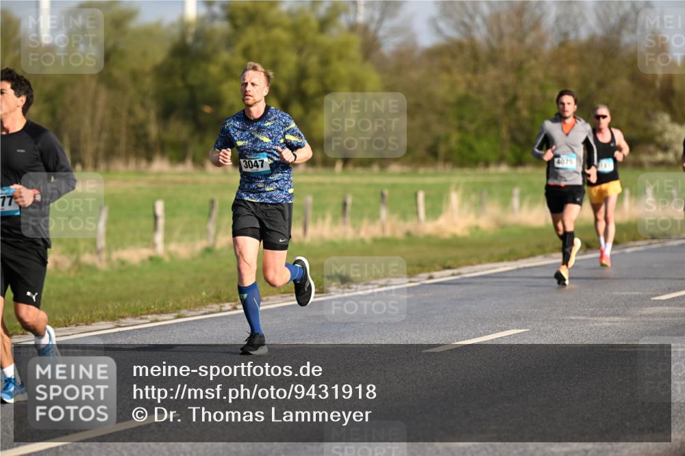 12.04.2026 - 45. Internationalen Wilhelmsburger Insellauf Dr. Thomas Lammeyer http://msf.ph/oto/9431918 12.04.2026 09:13:21 Laufen 77, 3047, 4075 meine-sportfotos.de