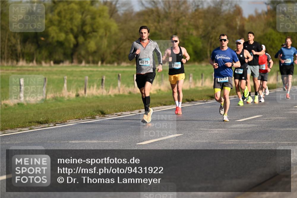 12.04.2026 - 45. Internationalen Wilhelmsburger Insellauf Dr. Thomas Lammeyer http://msf.ph/oto/9431922 12.04.2026 09:13:22 Laufen 4075, 2181, 2213, 4979, 4060 meine-sportfotos.de