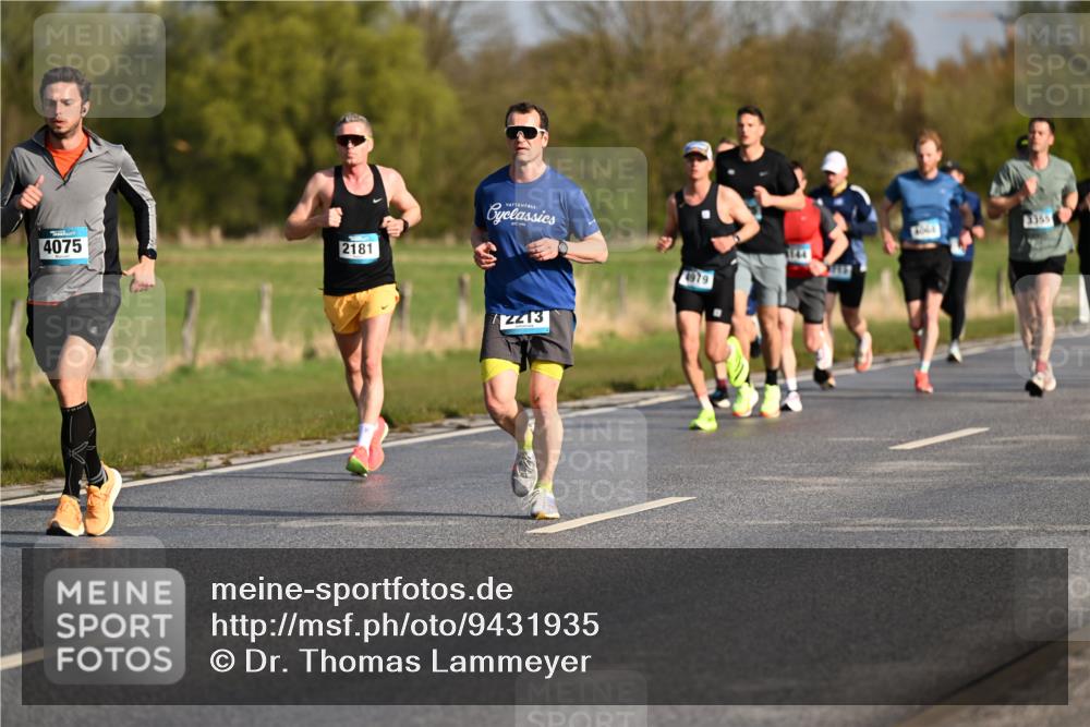 12.04.2026 - 45. Internationalen Wilhelmsburger Insellauf Dr. Thomas Lammeyer http://msf.ph/oto/9431935 12.04.2026 09:13:24 Laufen 4075, 2181, 2213, 1979, 3355 meine-sportfotos.de
