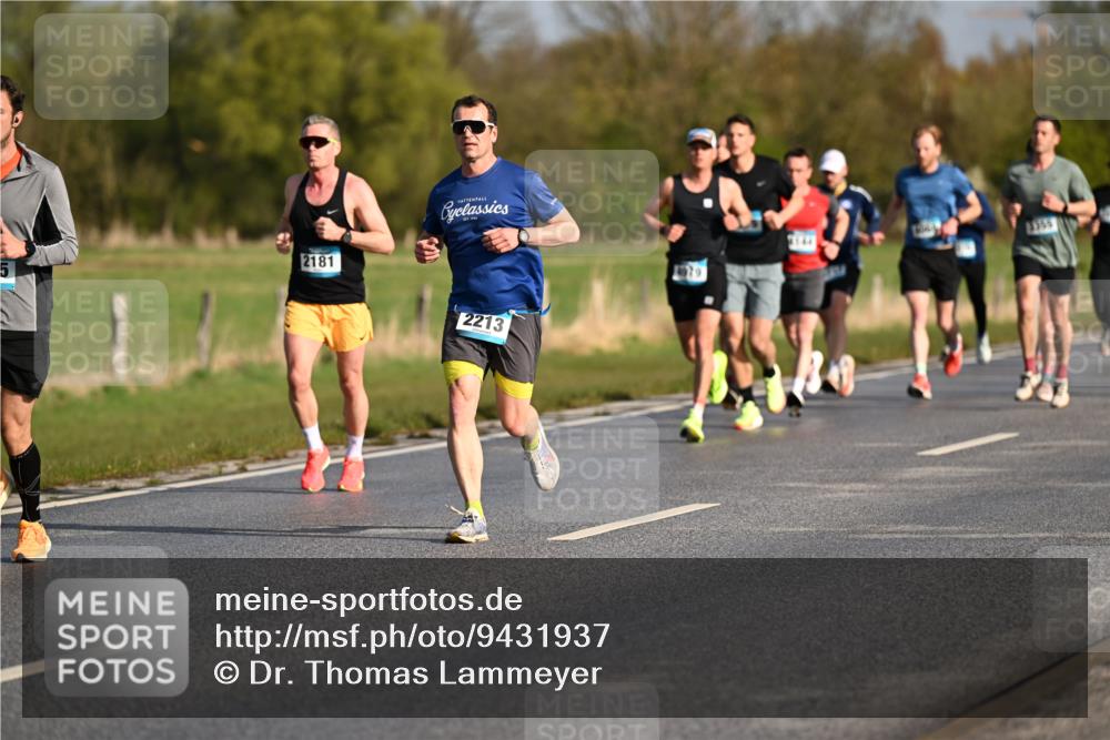 12.04.2026 - 45. Internationalen Wilhelmsburger Insellauf Dr. Thomas Lammeyer http://msf.ph/oto/9431937 12.04.2026 09:13:25 Laufen 2181, 2213 meine-sportfotos.de