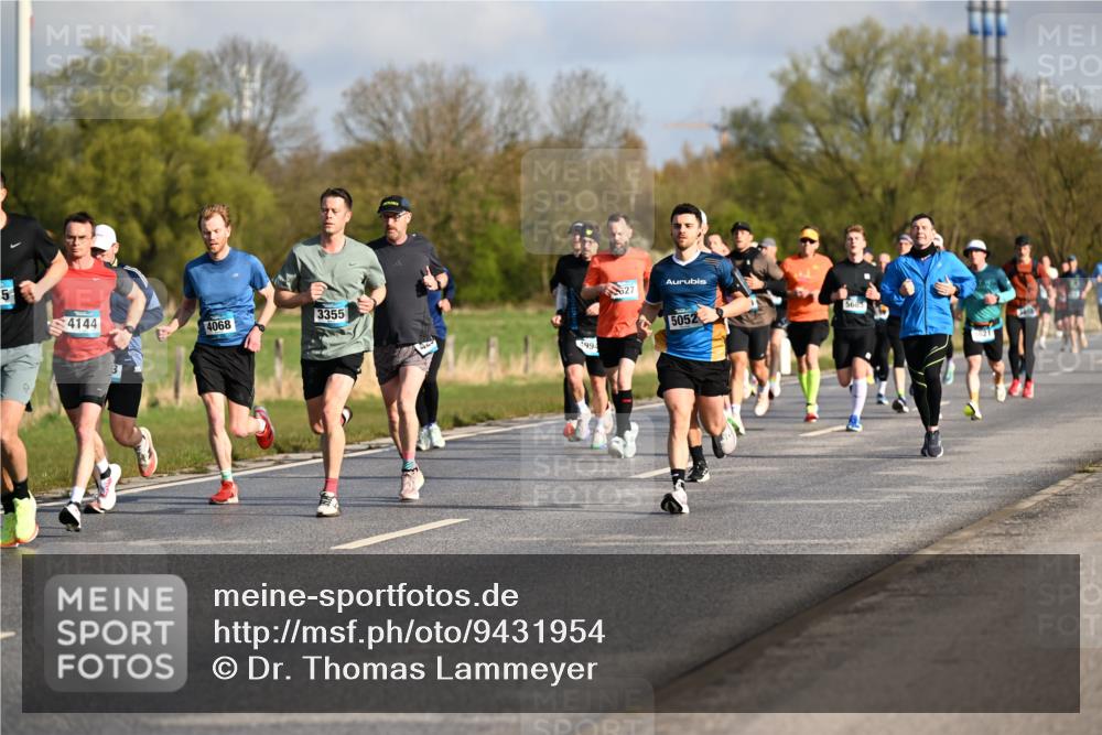 12.04.2026 - 45. Internationalen Wilhelmsburger Insellauf Dr. Thomas Lammeyer http://msf.ph/oto/9431954 12.04.2026 09:13:28 Laufen 5, 3355, 4144, 4068, 994, 5685, 627, 5052 meine-sportfotos.de