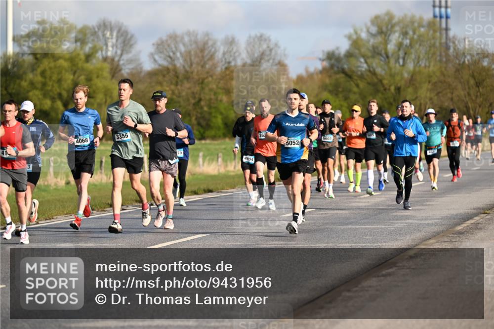 12.04.2026 - 45. Internationalen Wilhelmsburger Insellauf Dr. Thomas Lammeyer http://msf.ph/oto/9431956 12.04.2026 09:13:28 Laufen 41, 3, 4068, 3355, 79, 4994, 262, 5603, 5685, 5052, 4627 meine-sportfotos.de