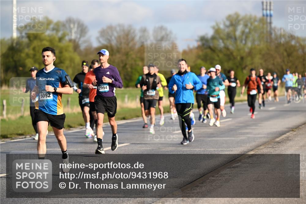 12.04.2026 - 45. Internationalen Wilhelmsburger Insellauf Dr. Thomas Lammeyer http://msf.ph/oto/9431968 12.04.2026 09:13:31 Laufen 5052, 2994 meine-sportfotos.de
