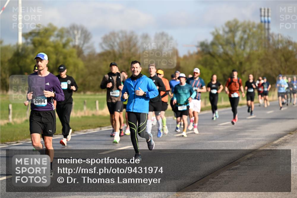 12.04.2026 - 45. Internationalen Wilhelmsburger Insellauf Dr. Thomas Lammeyer http://msf.ph/oto/9431974 12.04.2026 09:13:32 Laufen 2994, 351, 5603 meine-sportfotos.de