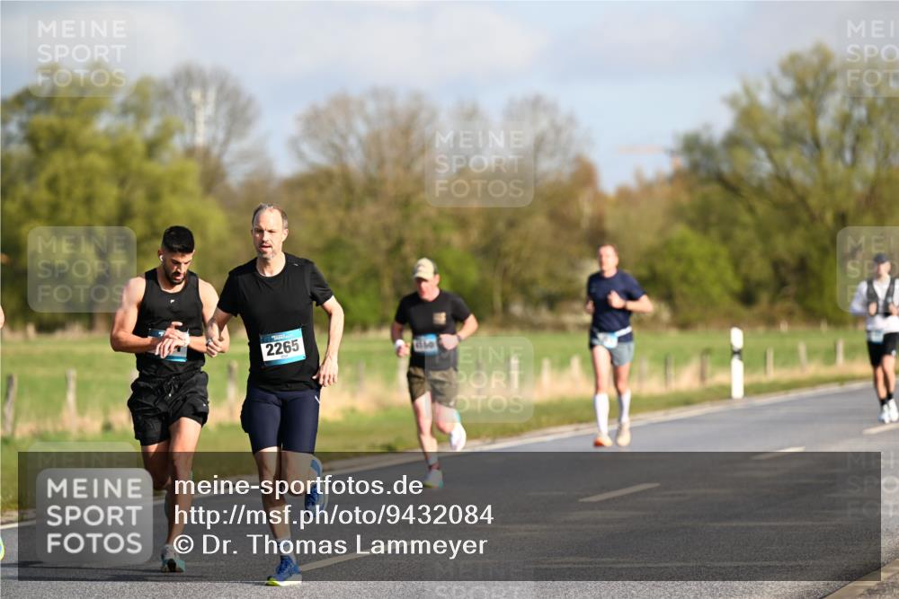 12.04.2026 - 45. Internationalen Wilhelmsburger Insellauf Dr. Thomas Lammeyer http://msf.ph/oto/9432084 12.04.2026 09:13:51 Laufen 2265 meine-sportfotos.de