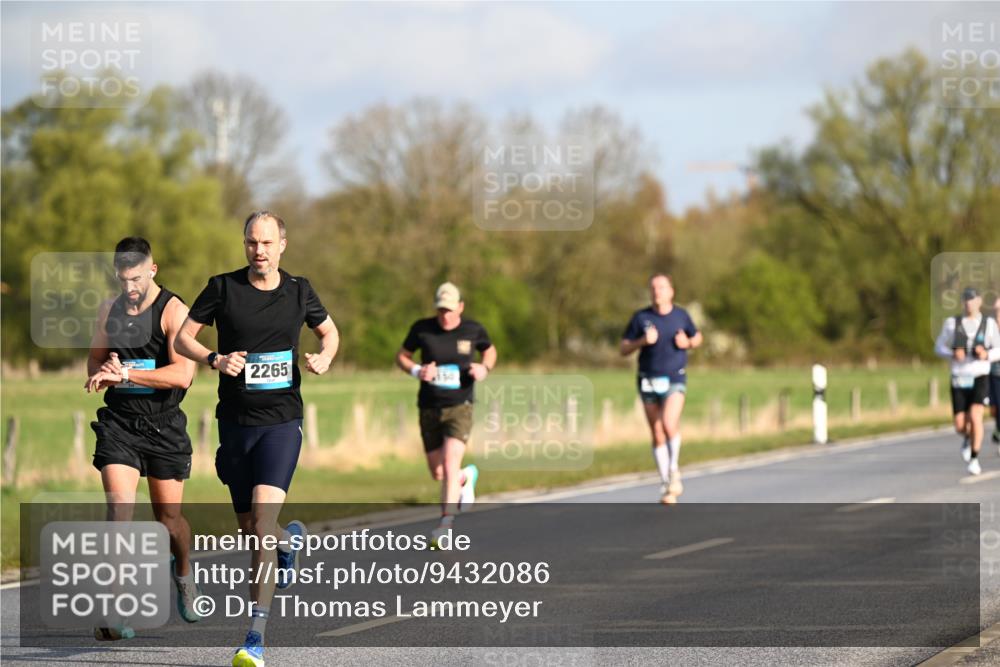 12.04.2026 - 45. Internationalen Wilhelmsburger Insellauf Dr. Thomas Lammeyer http://msf.ph/oto/9432086 12.04.2026 09:13:51 Laufen 2265 meine-sportfotos.de