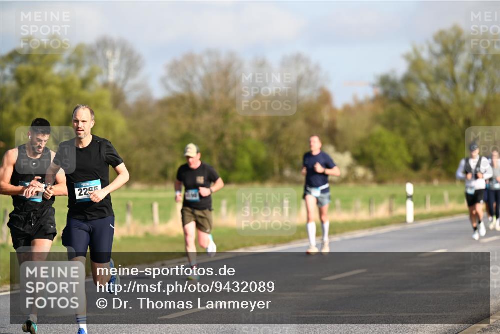 12.04.2026 - 45. Internationalen Wilhelmsburger Insellauf Dr. Thomas Lammeyer http://msf.ph/oto/9432089 12.04.2026 09:13:52 Laufen 2265 meine-sportfotos.de