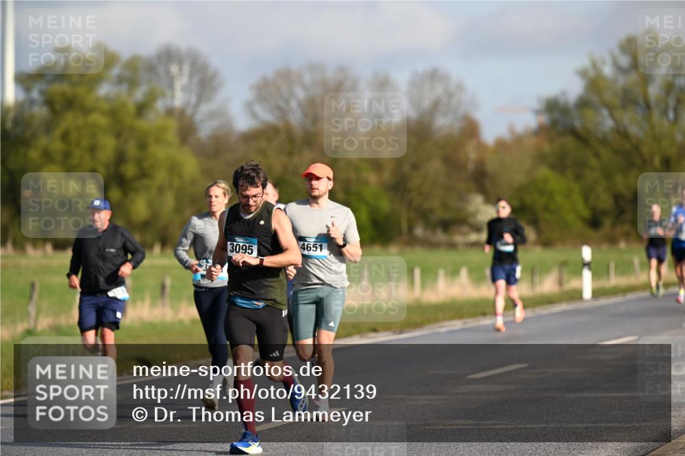 12.04.2026 - 45. Internationalen Wilhelmsburger Insellauf Dr. Thomas Lammeyer http://msf.ph/oto/9432139 12.04.2026 09:14:01 Laufen 3095, 4651 meine-sportfotos.de