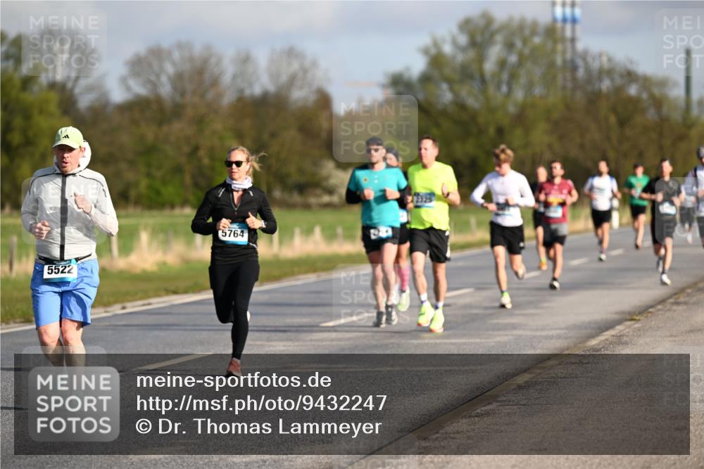 12.04.2026 - 45. Internationalen Wilhelmsburger Insellauf Dr. Thomas Lammeyer http://msf.ph/oto/9432247 12.04.2026 09:14:22 Laufen 5522, 5764 meine-sportfotos.de