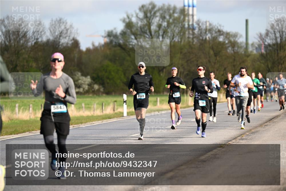 12.04.2026 - 45. Internationalen Wilhelmsburger Insellauf Dr. Thomas Lammeyer http://msf.ph/oto/9432347 12.04.2026 09:14:39 Laufen 5843, 3141, 2831 meine-sportfotos.de