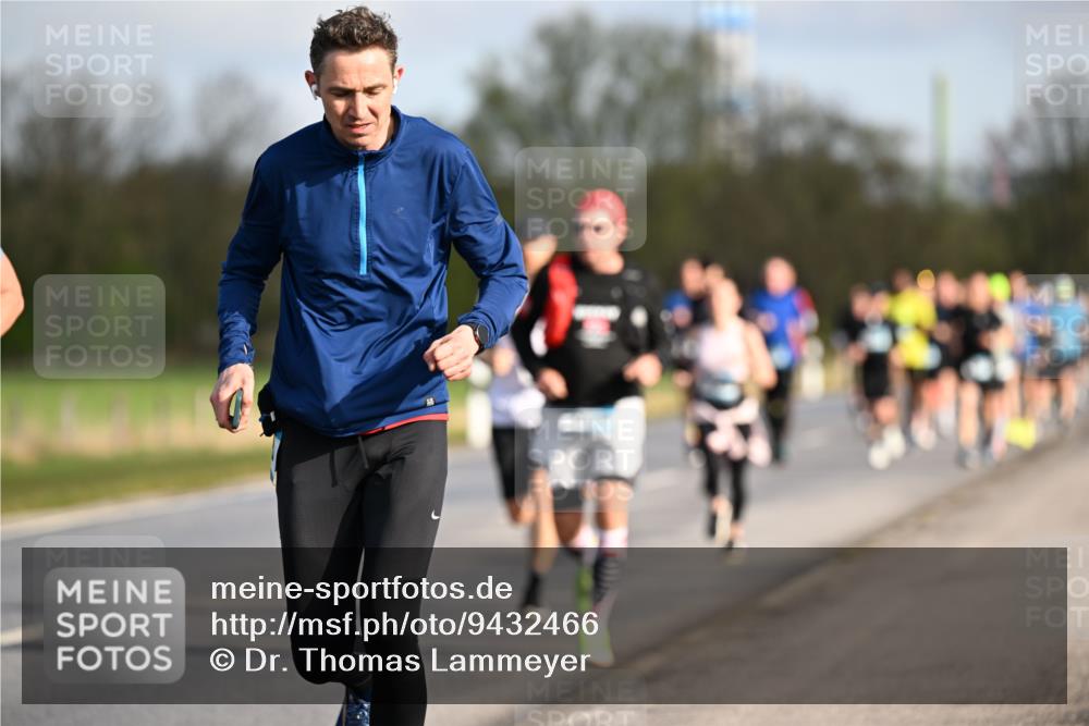 12.04.2026 - 45. Internationalen Wilhelmsburger Insellauf Dr. Thomas Lammeyer http://msf.ph/oto/9432466 12.04.2026 09:14:59 Laufen  meine-sportfotos.de