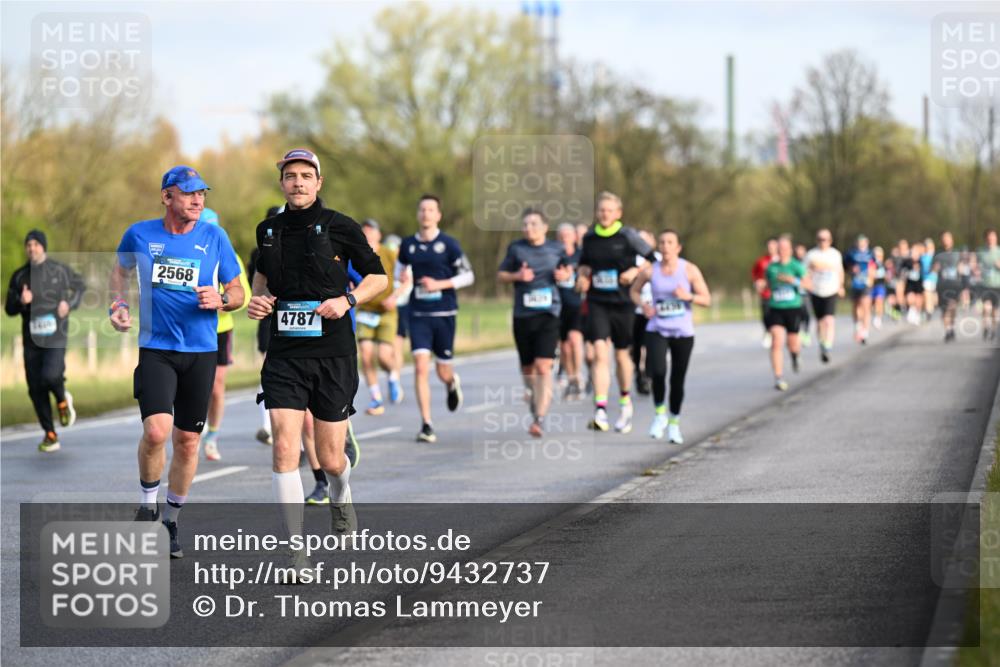 12.04.2026 - 45. Internationalen Wilhelmsburger Insellauf Dr. Thomas Lammeyer http://msf.ph/oto/9432737 12.04.2026 09:15:53 Laufen 2568, 4787 meine-sportfotos.de