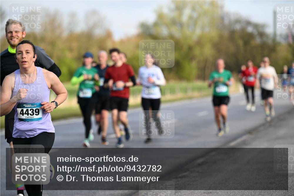 12.04.2026 - 45. Internationalen Wilhelmsburger Insellauf Dr. Thomas Lammeyer http://msf.ph/oto/9432782 12.04.2026 09:16:01 Laufen 45, 4439 meine-sportfotos.de