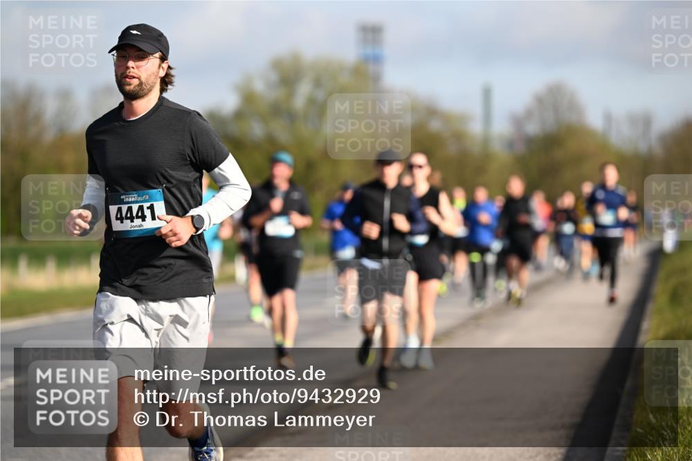 12.04.2026 - 45. Internationalen Wilhelmsburger Insellauf Dr. Thomas Lammeyer http://msf.ph/oto/9432929 12.04.2026 09:16:30 Laufen 4441 meine-sportfotos.de