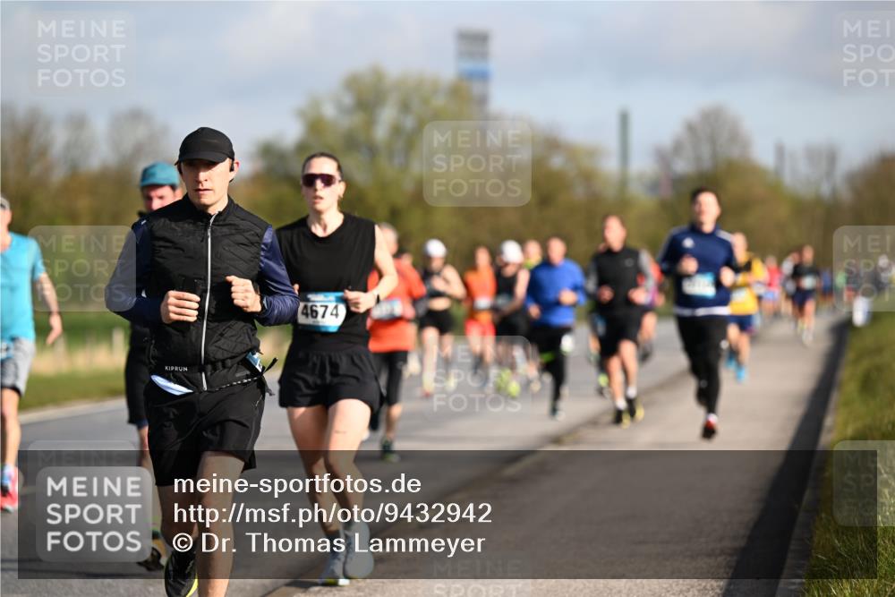 12.04.2026 - 45. Internationalen Wilhelmsburger Insellauf Dr. Thomas Lammeyer http://msf.ph/oto/9432942 12.04.2026 09:16:33 Laufen 4674 meine-sportfotos.de