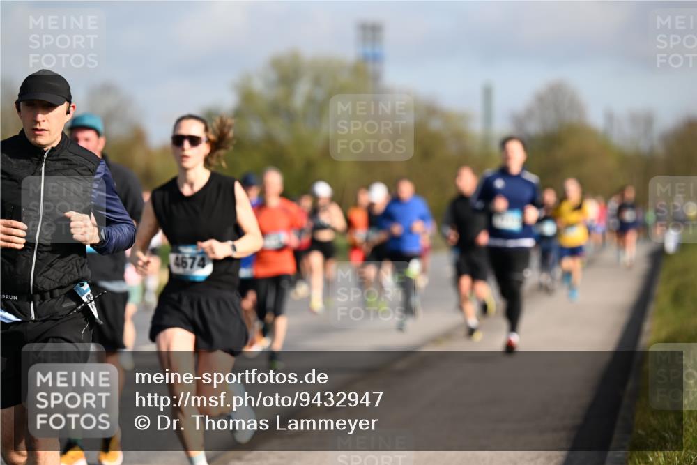 12.04.2026 - 45. Internationalen Wilhelmsburger Insellauf Dr. Thomas Lammeyer http://msf.ph/oto/9432947 12.04.2026 09:16:33 Laufen 4674 meine-sportfotos.de