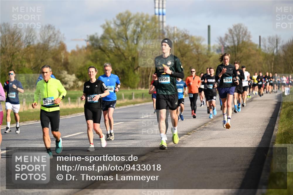 12.04.2026 - 45. Internationalen Wilhelmsburger Insellauf Dr. Thomas Lammeyer http://msf.ph/oto/9433018 12.04.2026 09:16:46 Laufen 2406, 2633, 28, 148, 5950, 050, 2724 meine-sportfotos.de