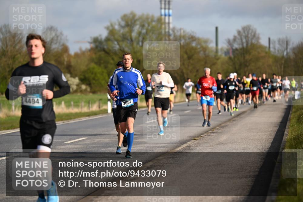 12.04.2026 - 45. Internationalen Wilhelmsburger Insellauf Dr. Thomas Lammeyer http://msf.ph/oto/9433079 12.04.2026 09:16:57 Laufen 4494, 3087 meine-sportfotos.de
