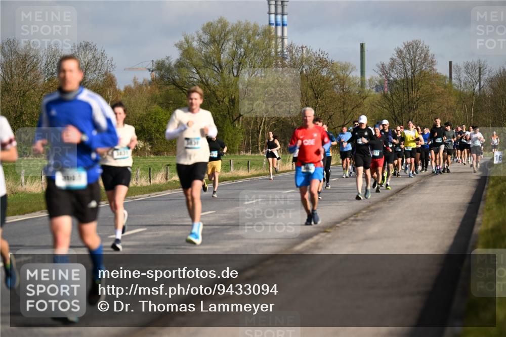 12.04.2026 - 45. Internationalen Wilhelmsburger Insellauf Dr. Thomas Lammeyer http://msf.ph/oto/9433094 12.04.2026 09:16:59 Laufen 31837, 16 meine-sportfotos.de