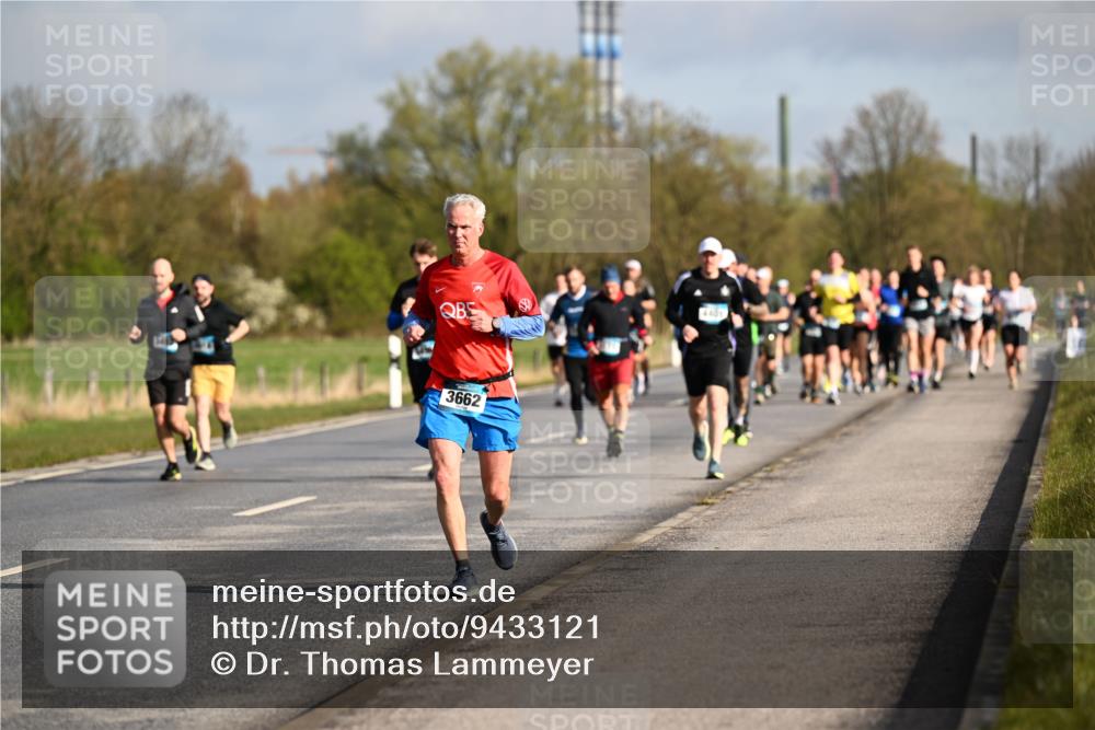 12.04.2026 - 45. Internationalen Wilhelmsburger Insellauf Dr. Thomas Lammeyer http://msf.ph/oto/9433121 12.04.2026 09:17:04 Laufen 3662 meine-sportfotos.de