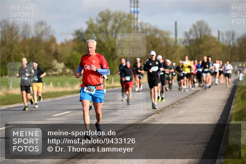 12.04.2026 - 45. Internationalen Wilhelmsburger Insellauf Dr. Thomas Lammeyer http://msf.ph/oto/9433126 12.04.2026 09:17:04 Laufen 3662 meine-sportfotos.de