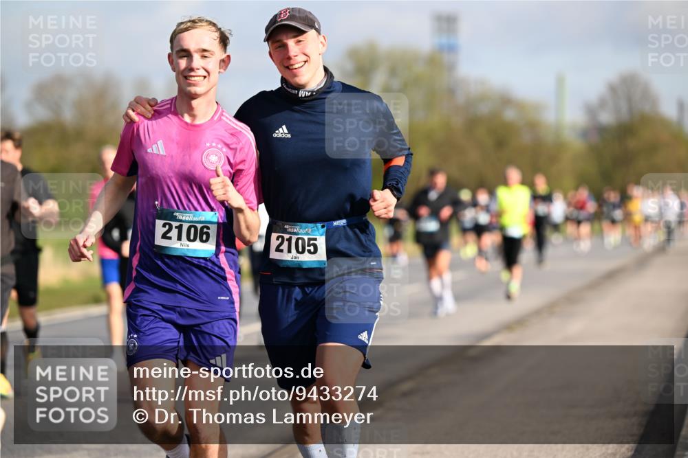12.04.2026 - 45. Internationalen Wilhelmsburger Insellauf Dr. Thomas Lammeyer http://msf.ph/oto/9433274 12.04.2026 09:17:30 Laufen 2106, 2105 meine-sportfotos.de