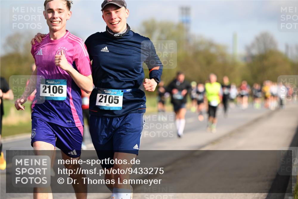 12.04.2026 - 45. Internationalen Wilhelmsburger Insellauf Dr. Thomas Lammeyer http://msf.ph/oto/9433275 12.04.2026 09:17:31 Laufen 45, 2106, 2105 meine-sportfotos.de