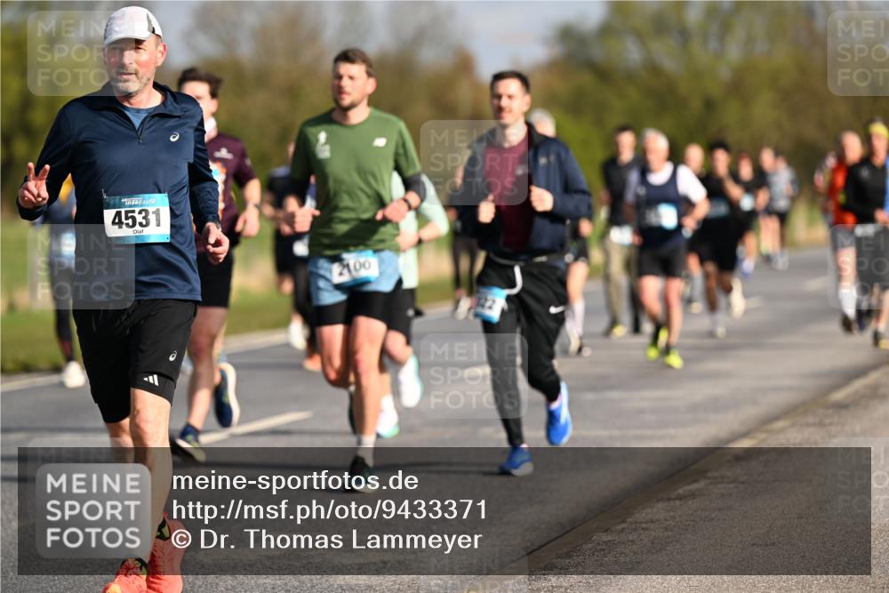 12.04.2026 - 45. Internationalen Wilhelmsburger Insellauf Dr. Thomas Lammeyer http://msf.ph/oto/9433371 12.04.2026 09:17:59 Laufen 4531, 2100 meine-sportfotos.de