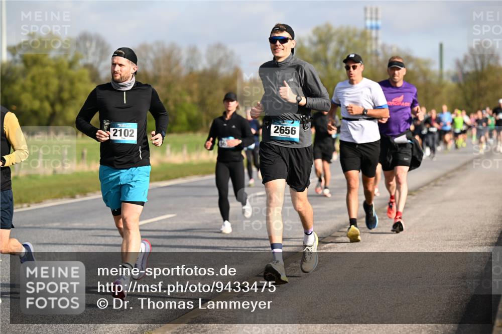12.04.2026 - 45. Internationalen Wilhelmsburger Insellauf Dr. Thomas Lammeyer http://msf.ph/oto/9433475 12.04.2026 09:18:21 Laufen 2102, 2656 meine-sportfotos.de