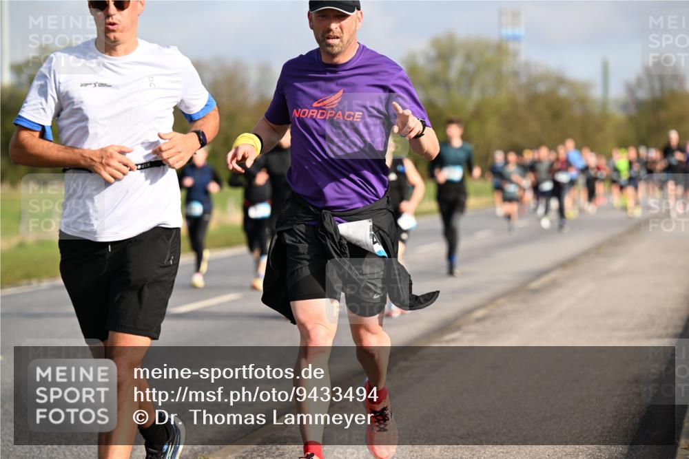 12.04.2026 - 45. Internationalen Wilhelmsburger Insellauf Dr. Thomas Lammeyer http://msf.ph/oto/9433494 12.04.2026 09:18:24 Laufen  meine-sportfotos.de