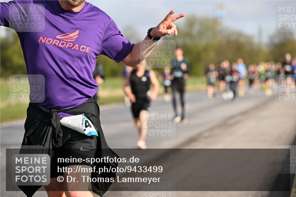 12.04.2026 - 45. Internationalen Wilhelmsburger Insellauf Dr. Thomas Lammeyer http://msf.ph/oto/9433499 12.04.2026 09:18:25 Laufen  meine-sportfotos.de