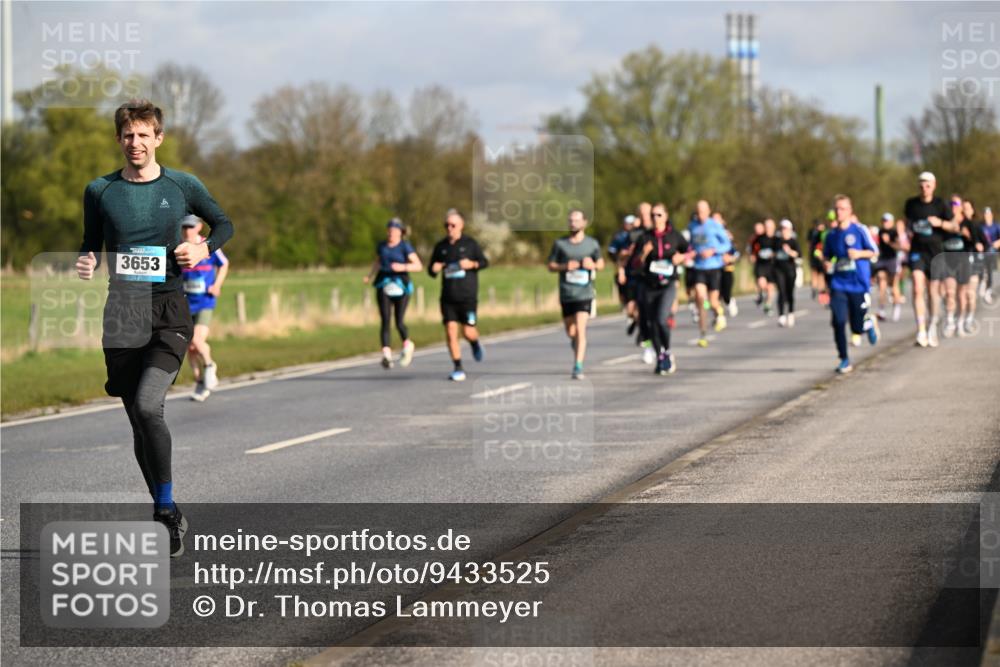 12.04.2026 - 45. Internationalen Wilhelmsburger Insellauf Dr. Thomas Lammeyer http://msf.ph/oto/9433525 12.04.2026 09:18:29 Laufen 3653 meine-sportfotos.de