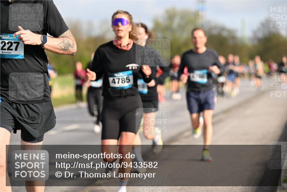 12.04.2026 - 45. Internationalen Wilhelmsburger Insellauf Dr. Thomas Lammeyer http://msf.ph/oto/9433582 12.04.2026 09:18:40 Laufen 45, 227, 4785 meine-sportfotos.de