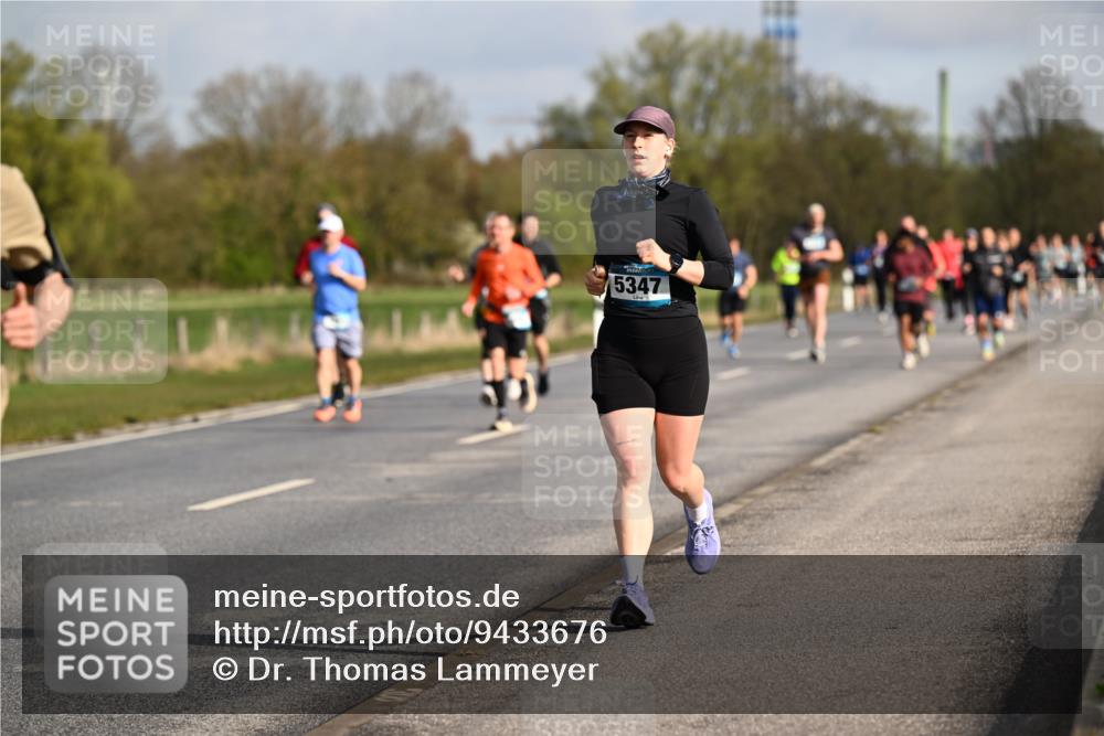 12.04.2026 - 45. Internationalen Wilhelmsburger Insellauf Dr. Thomas Lammeyer http://msf.ph/oto/9433676 12.04.2026 09:18:56 Laufen 5347, 1 meine-sportfotos.de