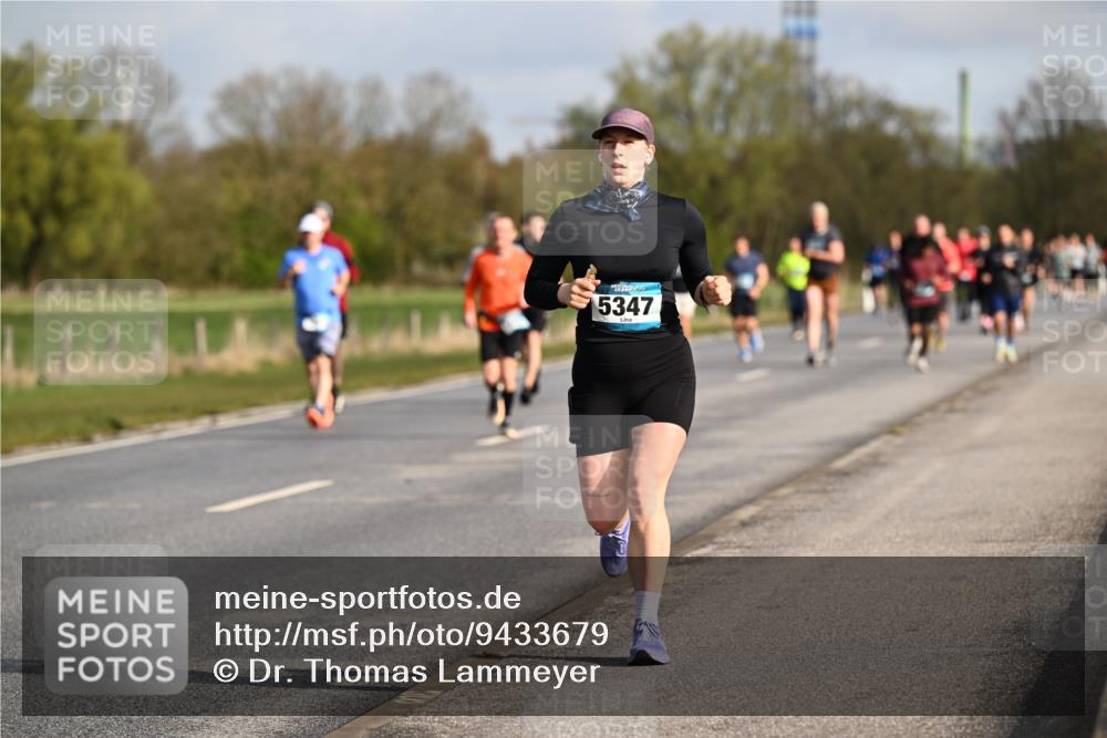 12.04.2026 - 45. Internationalen Wilhelmsburger Insellauf Dr. Thomas Lammeyer http://msf.ph/oto/9433679 12.04.2026 09:18:56 Laufen 5347 meine-sportfotos.de