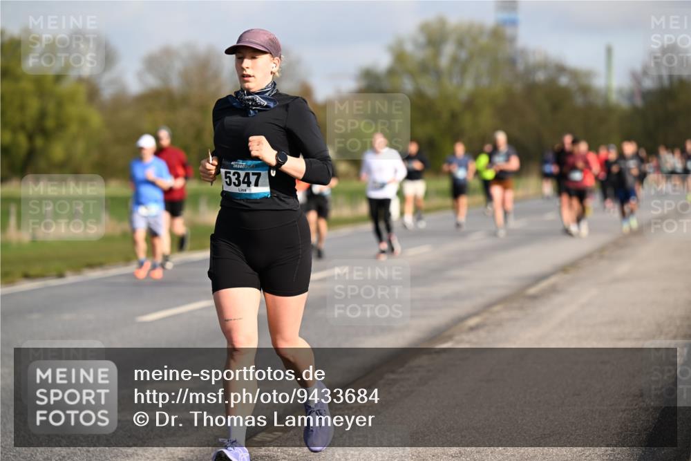 12.04.2026 - 45. Internationalen Wilhelmsburger Insellauf Dr. Thomas Lammeyer http://msf.ph/oto/9433684 12.04.2026 09:18:57 Laufen 5347 meine-sportfotos.de