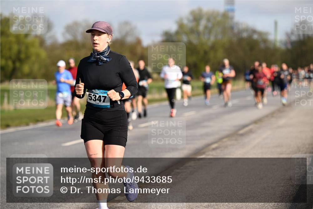 12.04.2026 - 45. Internationalen Wilhelmsburger Insellauf Dr. Thomas Lammeyer http://msf.ph/oto/9433685 12.04.2026 09:18:57 Laufen 5347 meine-sportfotos.de
