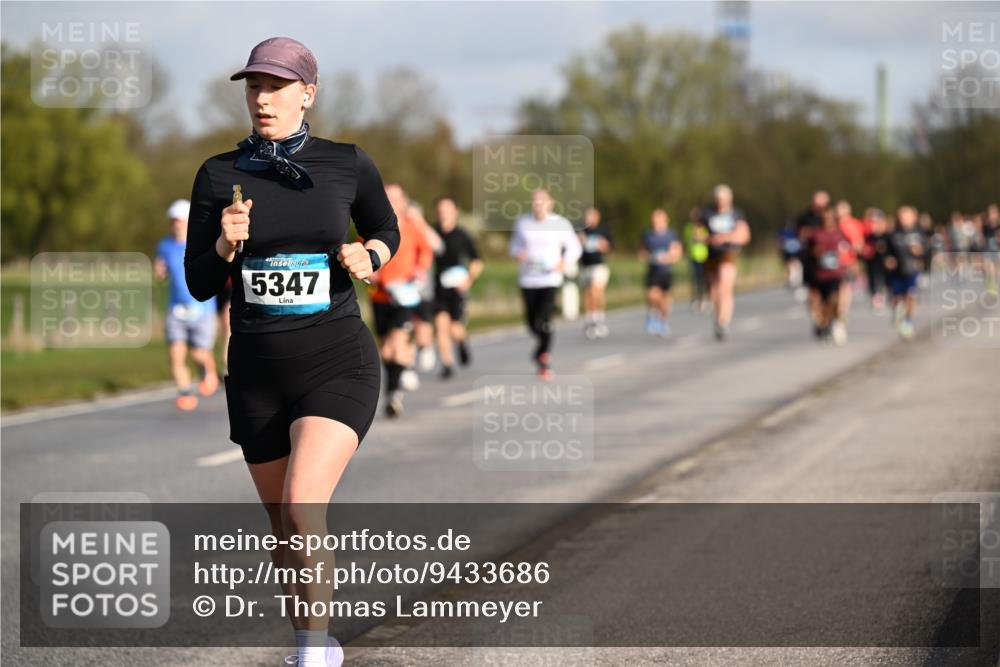 12.04.2026 - 45. Internationalen Wilhelmsburger Insellauf Dr. Thomas Lammeyer http://msf.ph/oto/9433686 12.04.2026 09:18:57 Laufen 5347 meine-sportfotos.de