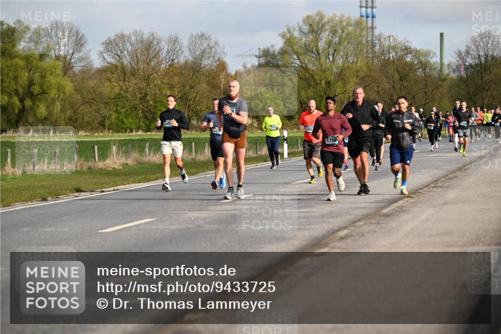 12.04.2026 - 45. Internationalen Wilhelmsburger Insellauf Dr. Thomas Lammeyer http://msf.ph/oto/9433725 12.04.2026 09:19:03 Laufen 540, 3174, 5288, 190, 5750, 5751 meine-sportfotos.de