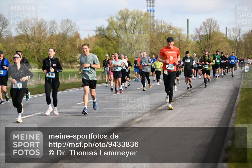 12.04.2026 - 45. Internationalen Wilhelmsburger Insellauf Dr. Thomas Lammeyer http://msf.ph/oto/9433836 12.04.2026 09:19:22 Laufen 98, 3416, 3848, 3849, 2302122, 2986, 3357, 3357, 3363, 16 meine-sportfotos.de