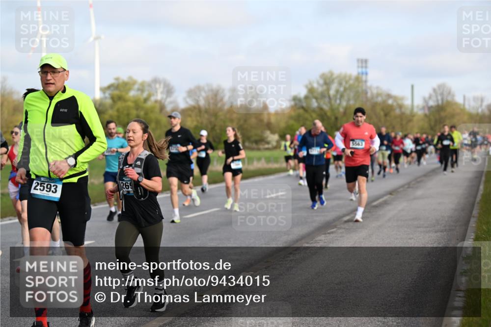 12.04.2026 - 45. Internationalen Wilhelmsburger Insellauf Dr. Thomas Lammeyer http://msf.ph/oto/9434015 12.04.2026 09:19:54 Laufen 2593 meine-sportfotos.de