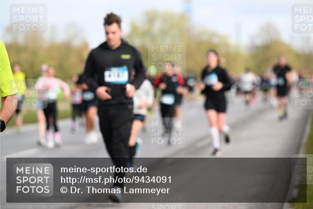 12.04.2026 - 45. Internationalen Wilhelmsburger Insellauf Dr. Thomas Lammeyer http://msf.ph/oto/9434091 12.04.2026 09:20:07 Laufen  meine-sportfotos.de