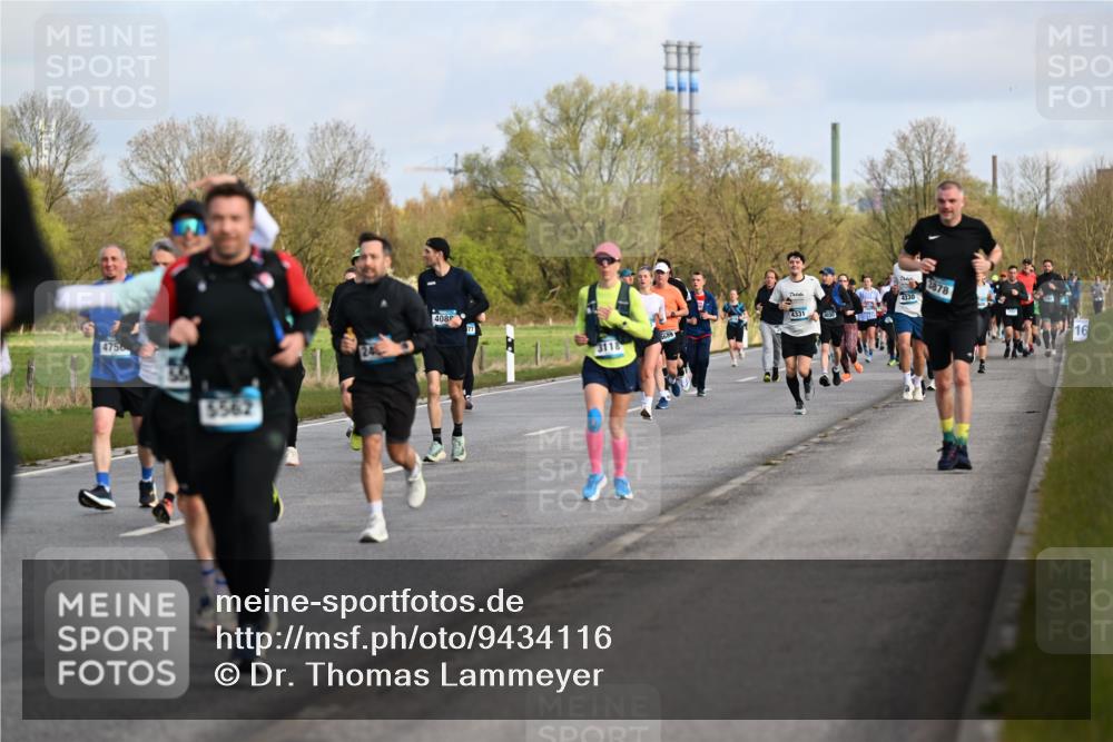 12.04.2026 - 45. Internationalen Wilhelmsburger Insellauf Dr. Thomas Lammeyer http://msf.ph/oto/9434116 12.04.2026 09:20:11 Laufen 408, 77, 475, 4330, 4331, 3118, 3878 meine-sportfotos.de