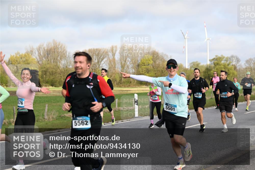 12.04.2026 - 45. Internationalen Wilhelmsburger Insellauf Dr. Thomas Lammeyer http://msf.ph/oto/9434130 12.04.2026 09:20:14 Laufen 576, 5562, 3326, 4903, 2496, 5501, 2846 meine-sportfotos.de