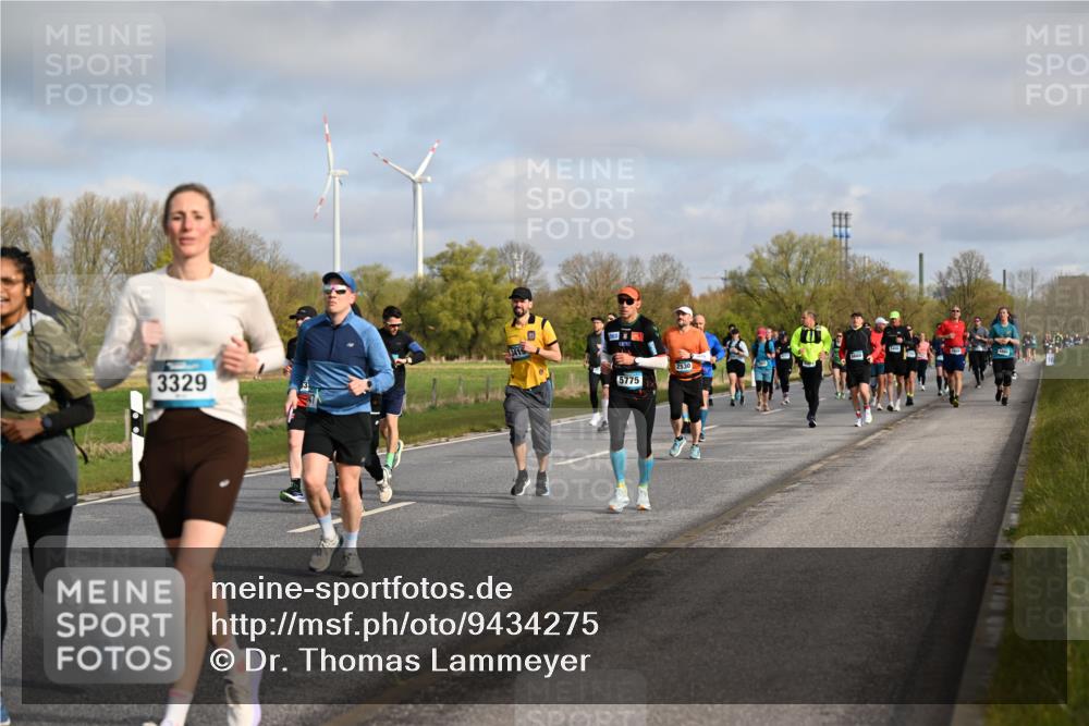 12.04.2026 - 45. Internationalen Wilhelmsburger Insellauf Dr. Thomas Lammeyer http://msf.ph/oto/9434275 12.04.2026 09:20:41 Laufen 3329, 3415, 5775, 2530 meine-sportfotos.de