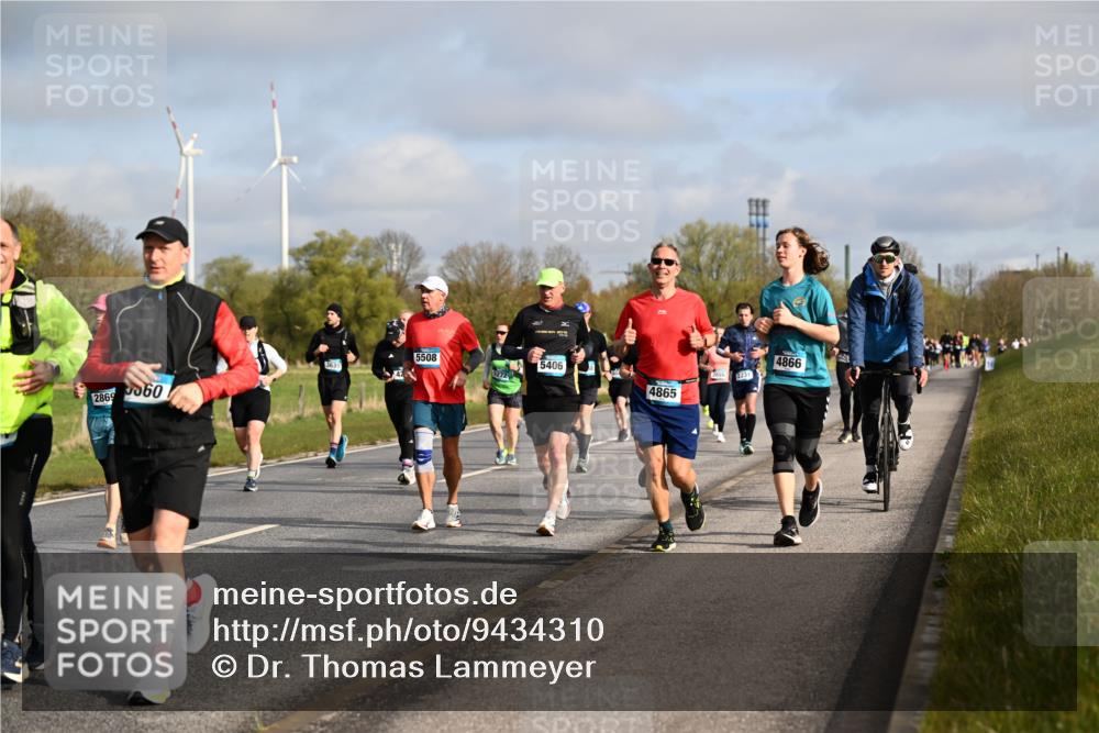 12.04.2026 - 45. Internationalen Wilhelmsburger Insellauf Dr. Thomas Lammeyer http://msf.ph/oto/9434310 12.04.2026 09:20:50 Laufen 3060, 2869, 5508, 5406, 4865, 2655, 2231, 4866 meine-sportfotos.de