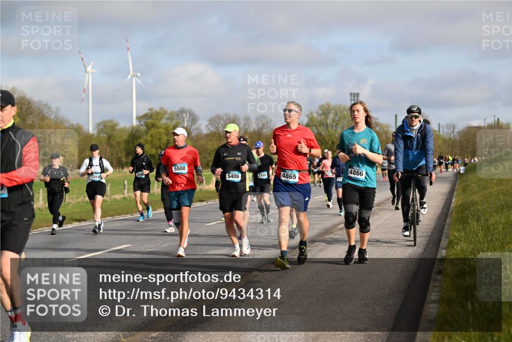 12.04.2026 - 45. Internationalen Wilhelmsburger Insellauf Dr. Thomas Lammeyer http://msf.ph/oto/9434314 12.04.2026 09:20:50 Laufen 5508, 2283, 5406, 4768, 4865, 4866 meine-sportfotos.de
