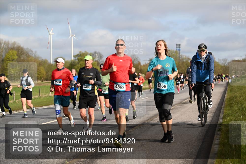 12.04.2026 - 45. Internationalen Wilhelmsburger Insellauf Dr. Thomas Lammeyer http://msf.ph/oto/9434320 12.04.2026 09:20:52 Laufen 2283, 201, 5508, 5406, 3727, 4865, 4866 meine-sportfotos.de
