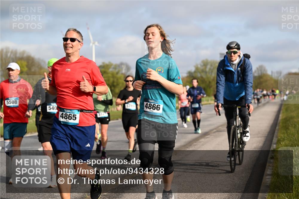 12.04.2026 - 45. Internationalen Wilhelmsburger Insellauf Dr. Thomas Lammeyer http://msf.ph/oto/9434328 12.04.2026 09:20:53 Laufen 5508, 540, 372, 4865, 5789, 4866 meine-sportfotos.de