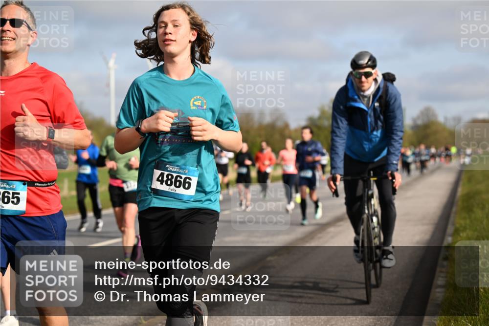 12.04.2026 - 45. Internationalen Wilhelmsburger Insellauf Dr. Thomas Lammeyer http://msf.ph/oto/9434332 12.04.2026 09:20:53 Laufen 65, 2021, 707, 45, 4866 meine-sportfotos.de